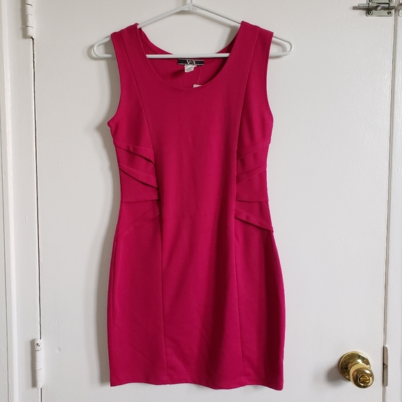 Dresses & Skirts - Dress